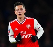 Chinese commentators refusing to mention Mesut Özil during Arsenal matches