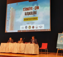 “Türkiye-Çin ilişkileri Sempozyumu” İstanbul Üniversitesinde Gerçekleştirildi. “Türkiye-Çin ilişkileri Sempozyumu” İstanbul Üniversitesinde Gerçekleştirildi.
