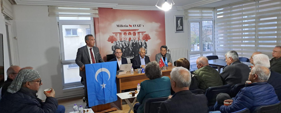 Ankara’da “Barın Katliamı ve Doğu Türkistan Meselesi” konulu panel düzenlendi Ankara’da “Barın Katliamı ve Doğu Türkistan Meselesi” konulu panel düzenlendi